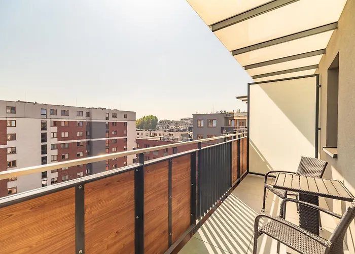 Krakow Prestige Suites - 61M2, Parking, Balcony, Workspace, Ac - By Rentujemy
